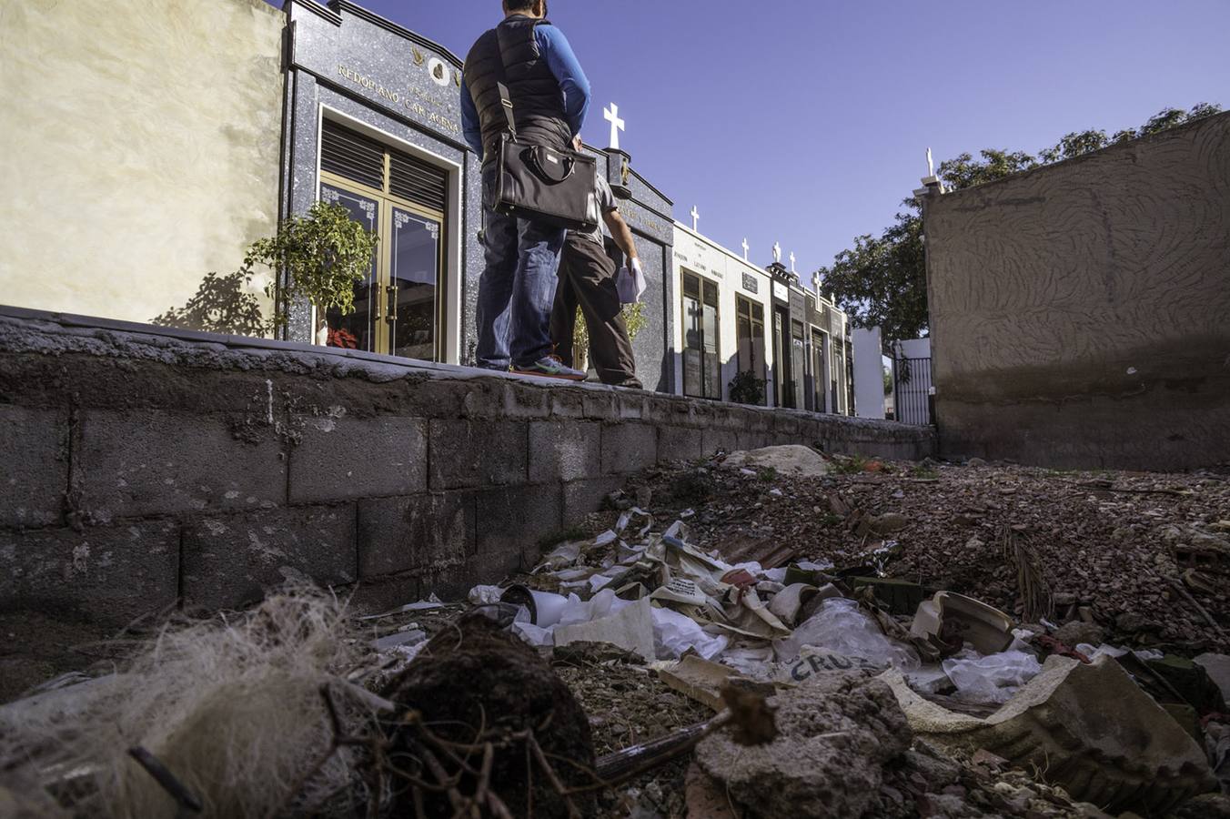 El tripartito expropiará aquellas parcelas del cementerio que no se obren este año