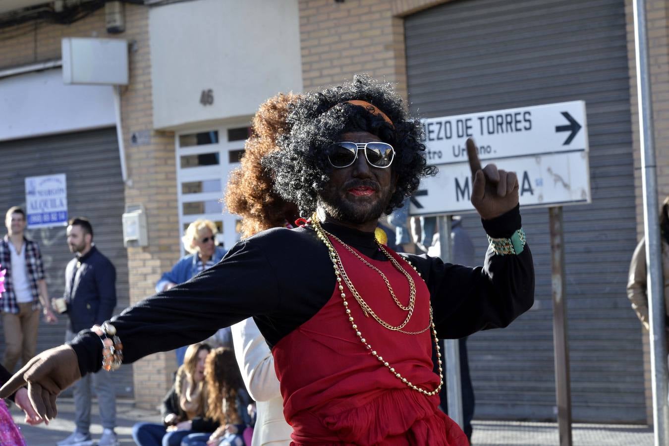 El Cabezo vibra con su desfile grande