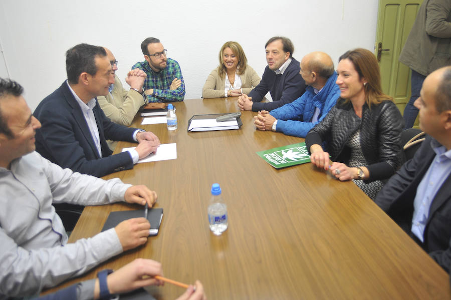 Carlos González se reúne con Ciudadanos y Partido de Elche