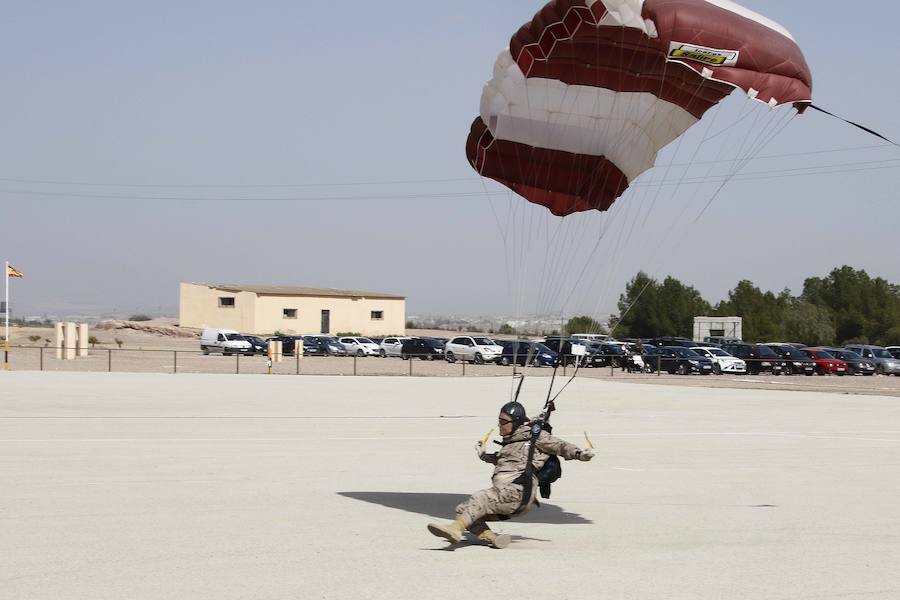 LXII aniversario de la Fundación de las Fuerzas Paracaidistas