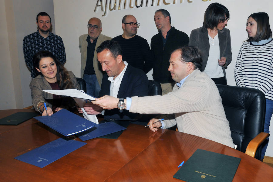 El Ayuntamiento de Elche firma su nuevo pacto de gobierno