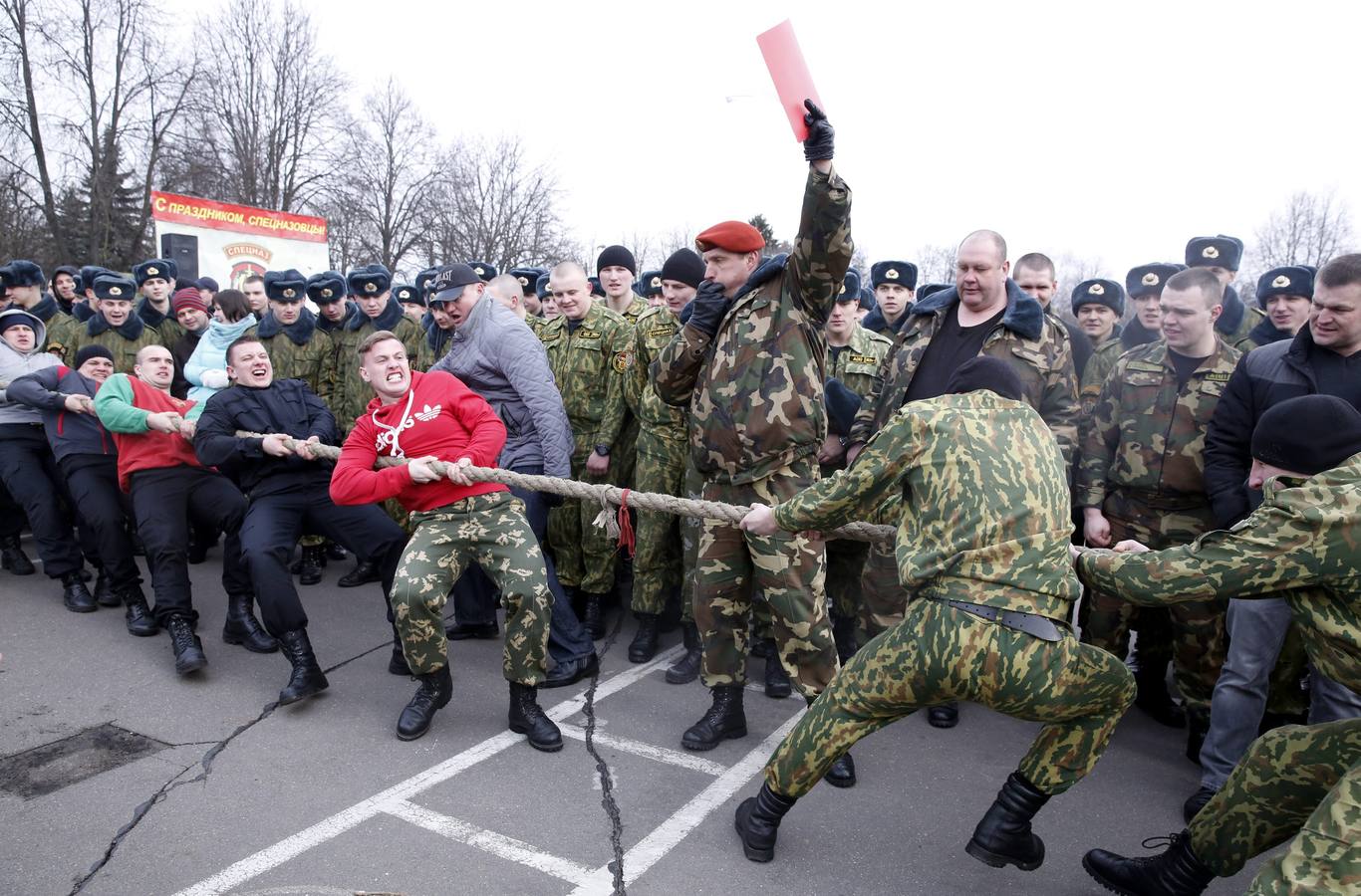 Demostración de fuerza para despedir el invierno