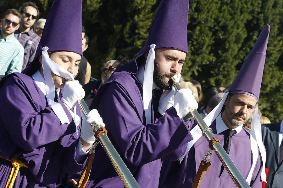 Bocinas, tambores y heraldos anuncian la Semana Santa en Murcia