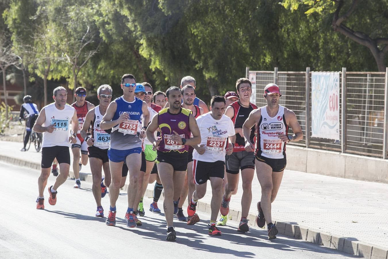 Alberto González se impone en la Media Maratón de Cartagena