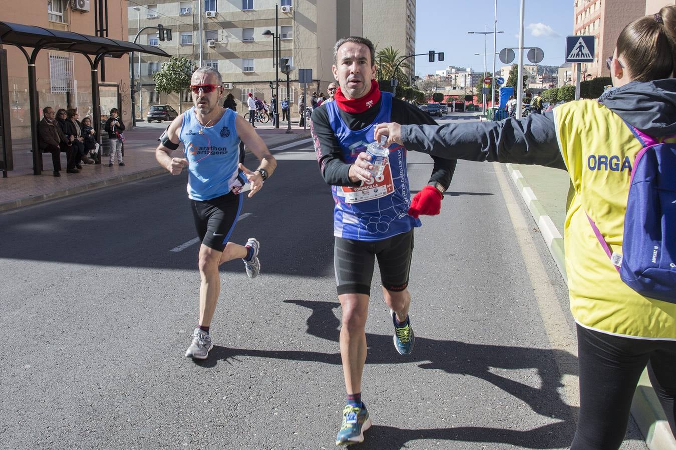 Alberto González se impone en la Media Maratón de Cartagena