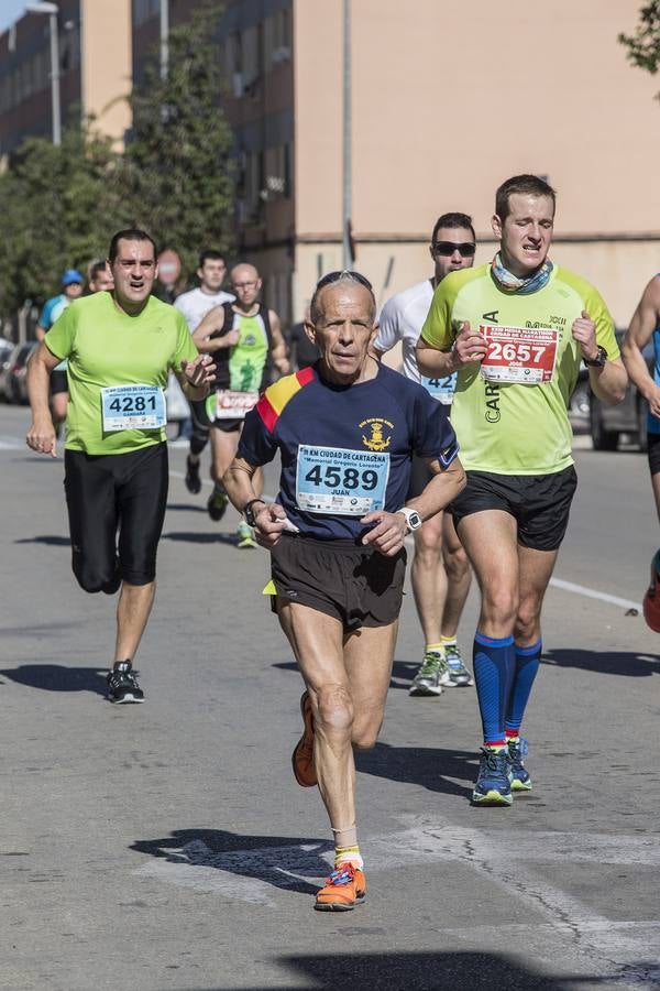 Alberto González se impone en la Media Maratón de Cartagena