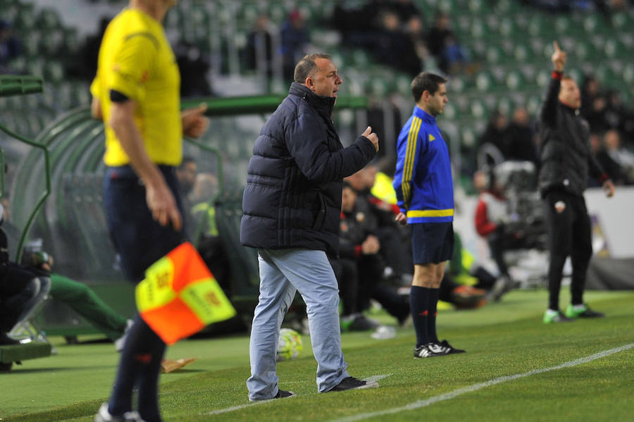 El Elche empata contra el Llagostera