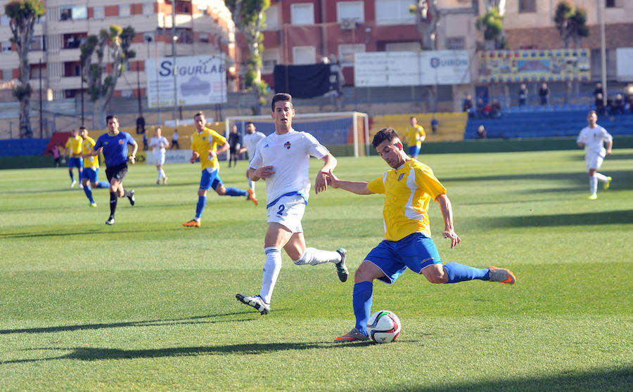 El Orihuela asalta al Torrevieja