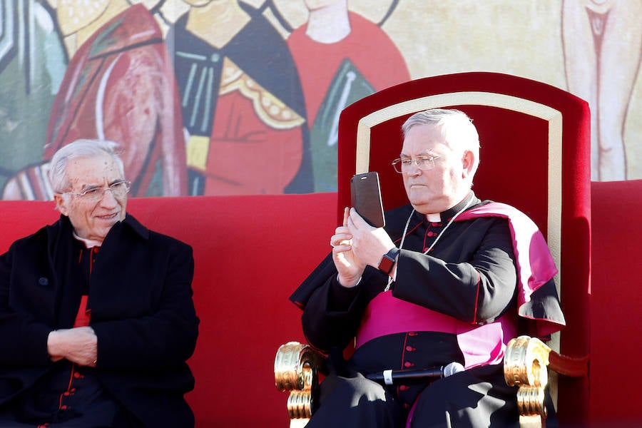Kiko Argüello congrega a miles de personas en la UCAM