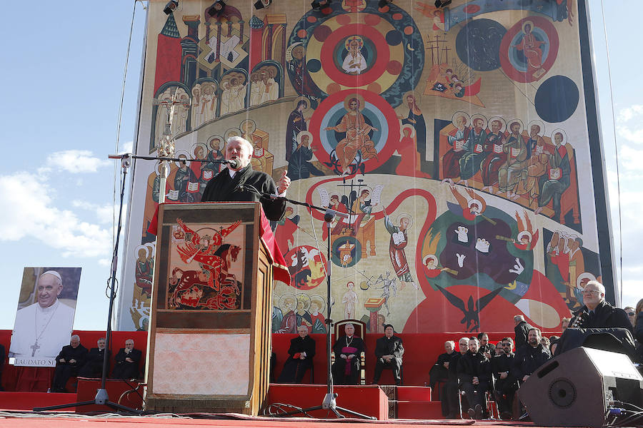 Kiko Argüello congrega a miles de personas en la UCAM