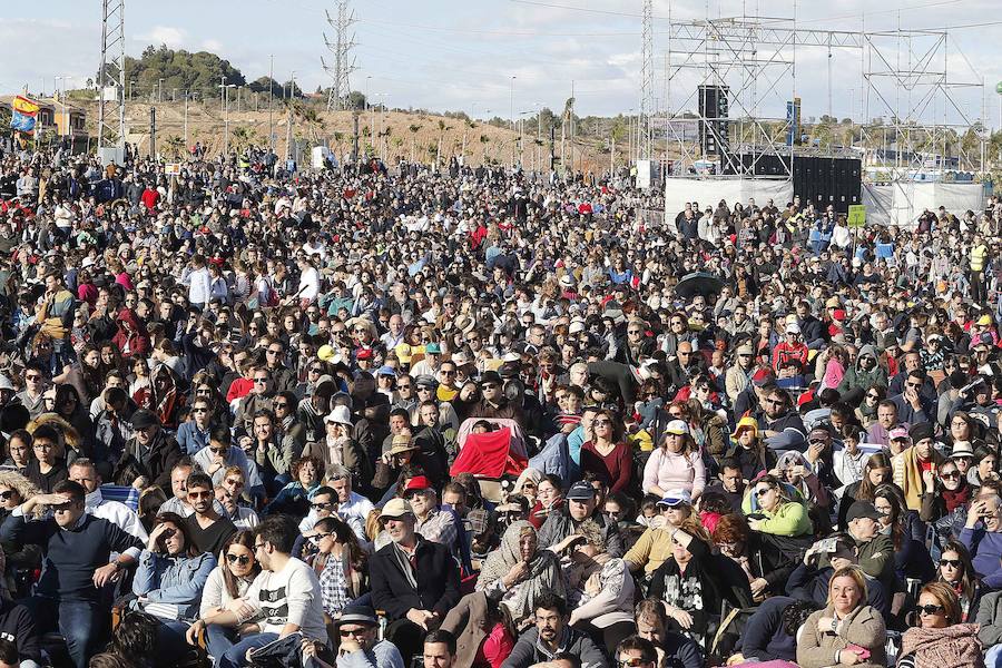 Kiko Argüello congrega a miles de personas en la UCAM