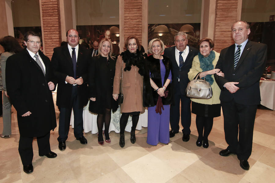 La pregonera reúne a blancos y azules en el Mass