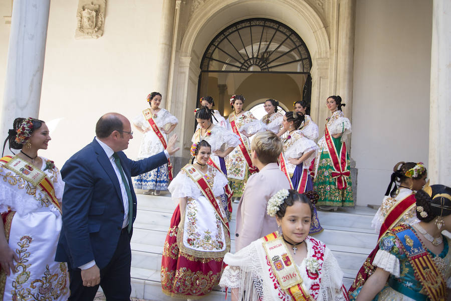 Recepción en el Palacio de San Esteban a las Reinas de la Huerta