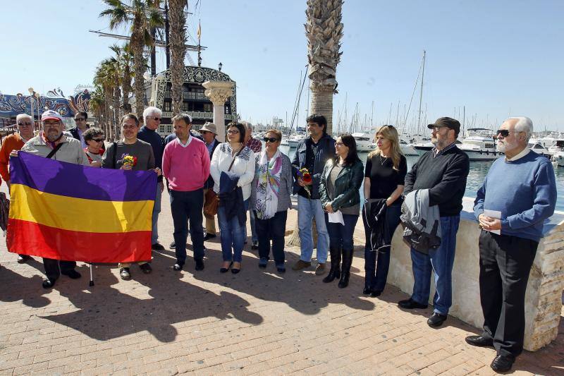 Homenaje a los republicanos que quedaron atrapados en el Puerto de Alicante