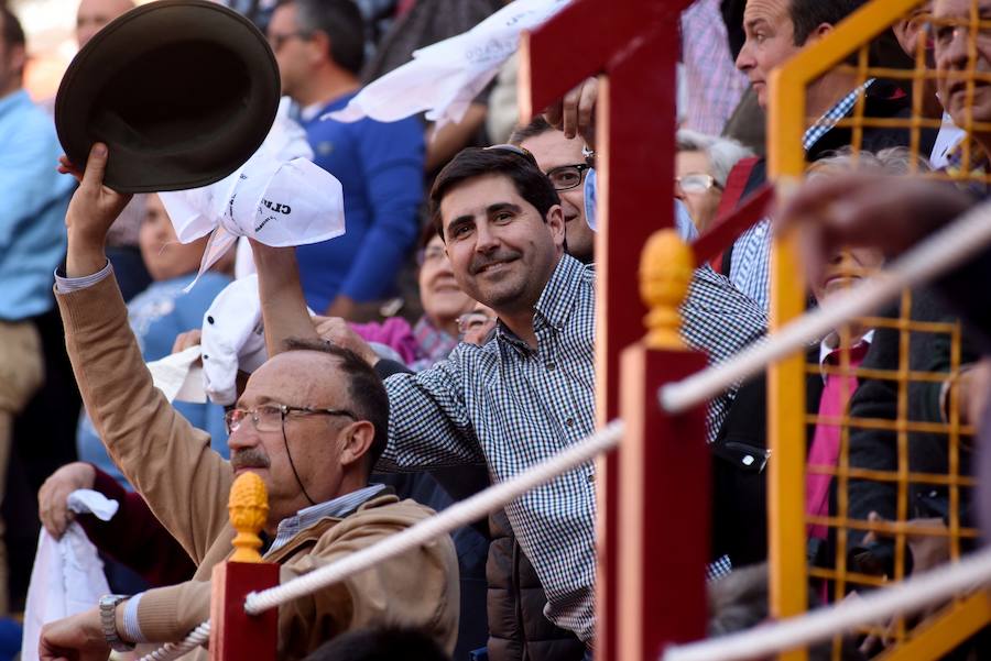 Puerta sufre una grave cornada de 25 centímetros en la pierna