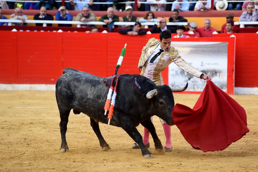 Puerta sufre una grave cornada de 25 centímetros en la pierna