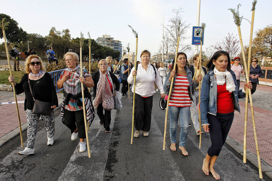 Miles de romeros participan en la Peregrina (I)