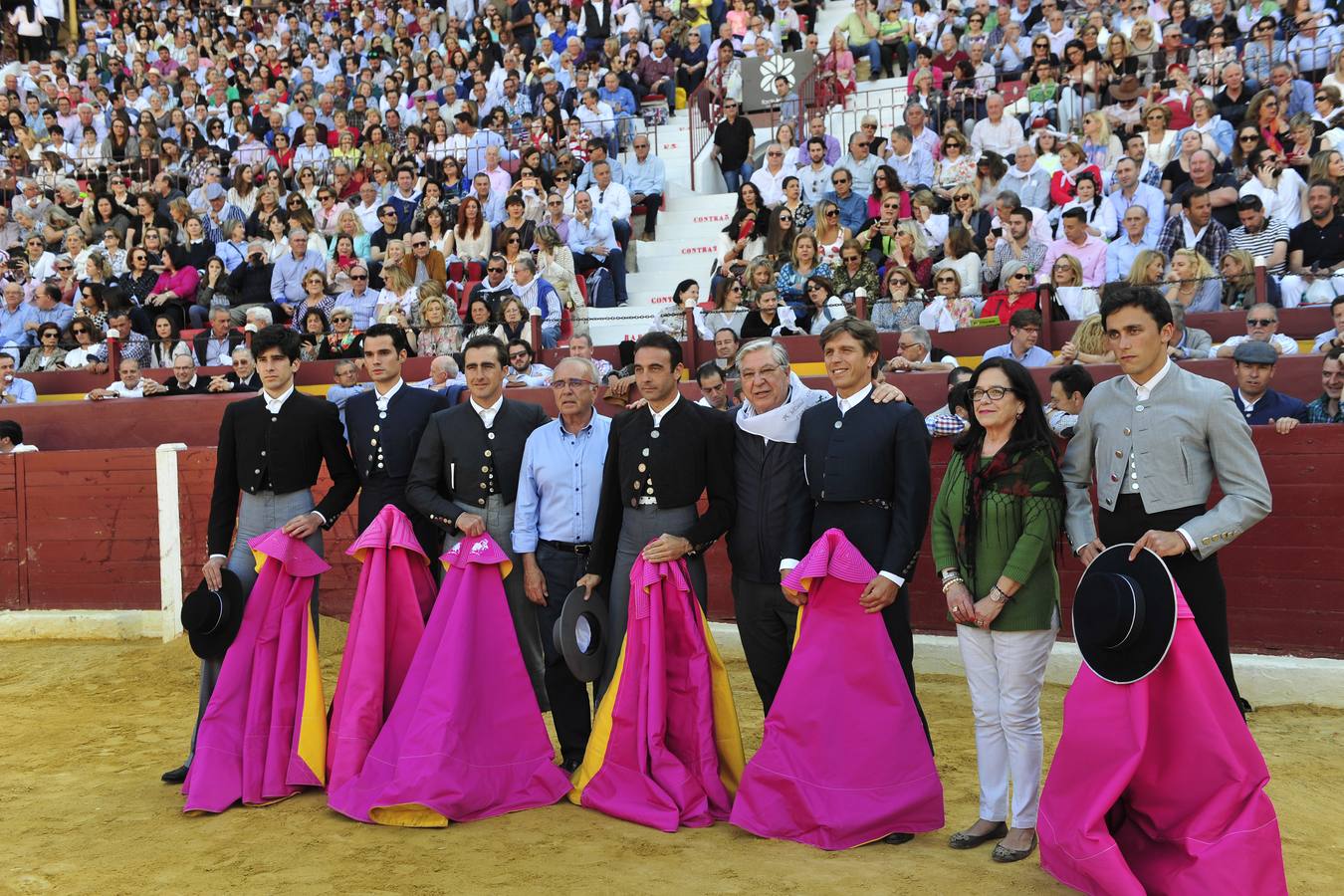 Festival de orejas y rabos contra el cáncer en Murcia