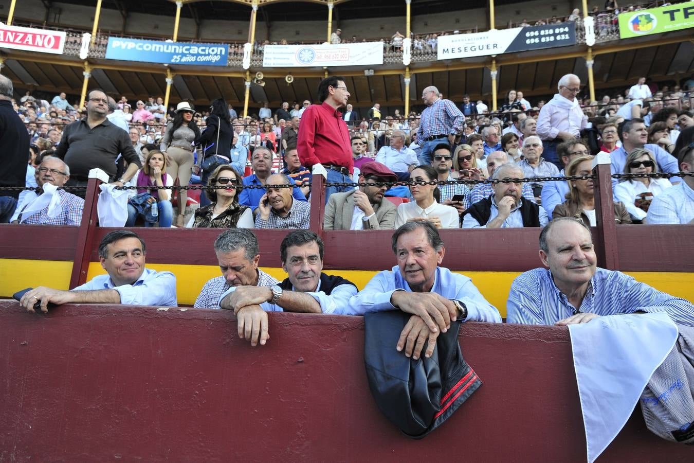 Festival de orejas y rabos contra el cáncer en Murcia