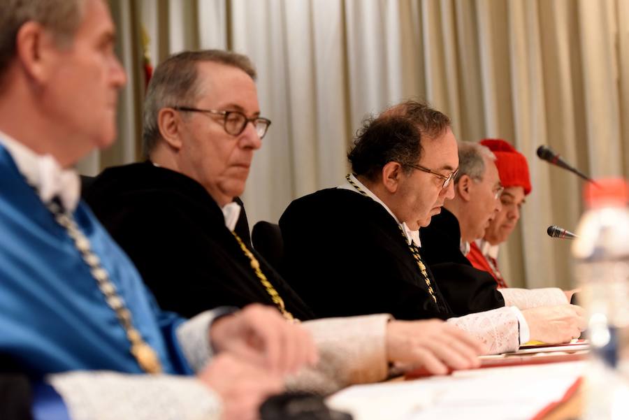 Joaquín Prats, doctor honoris causa de la UMU