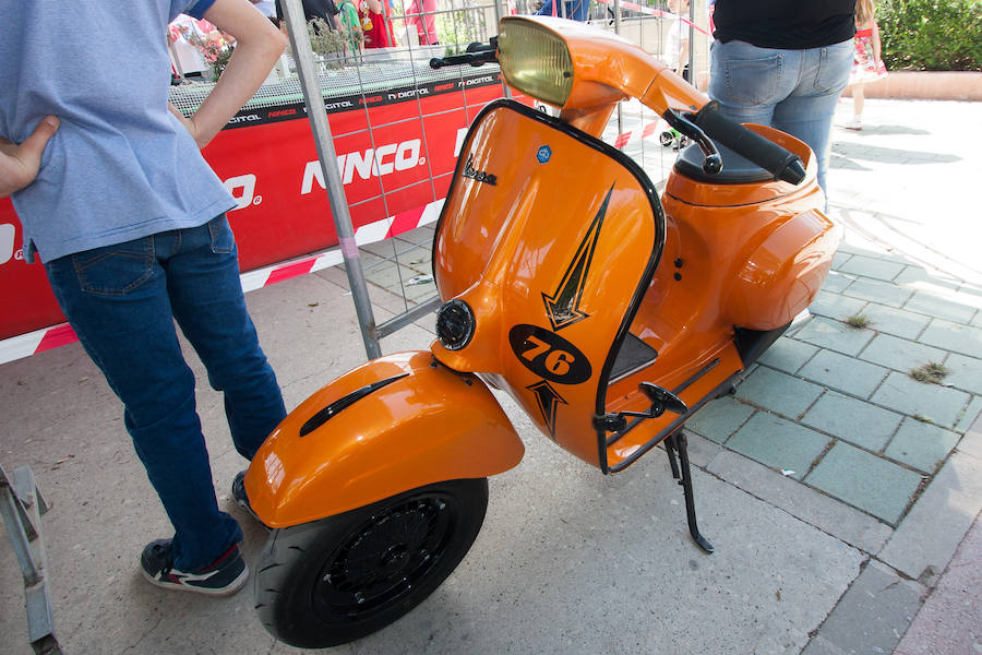 Motores y cañas al sol