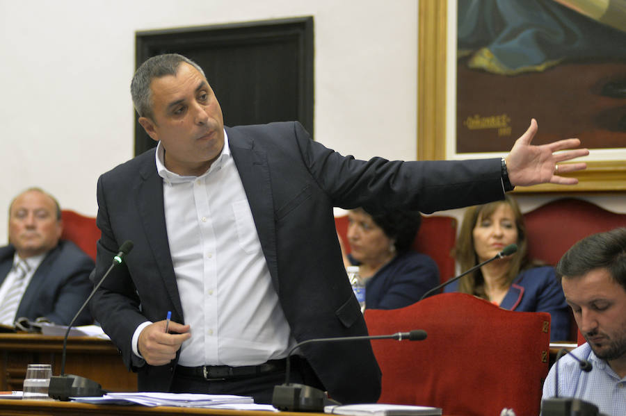 Pleno en el Ayuntamiento de Elche