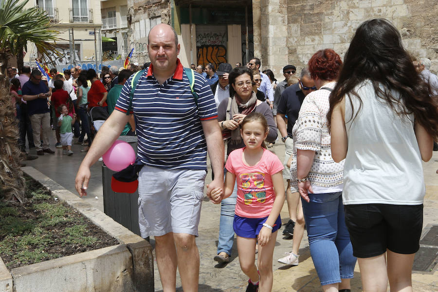 Familias y docentes piden «salvar» la escuela concertada