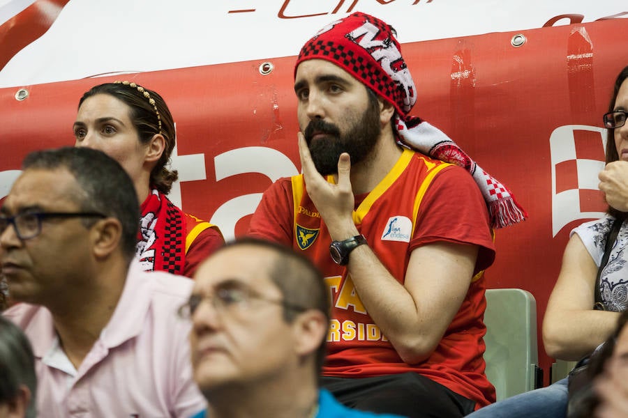 Milagro en el Palacio (91-87)