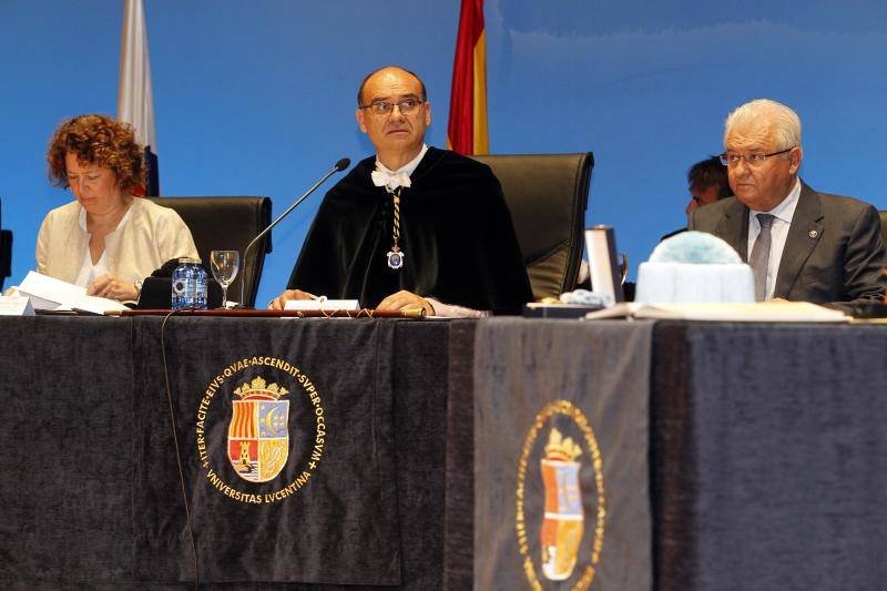 Acto de clausura del curso académico 2015-2016 en la UA