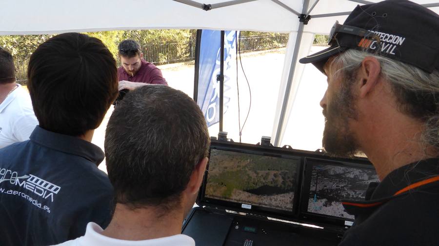 Emergencias realiza un simulacro en la sierra de Orihuela