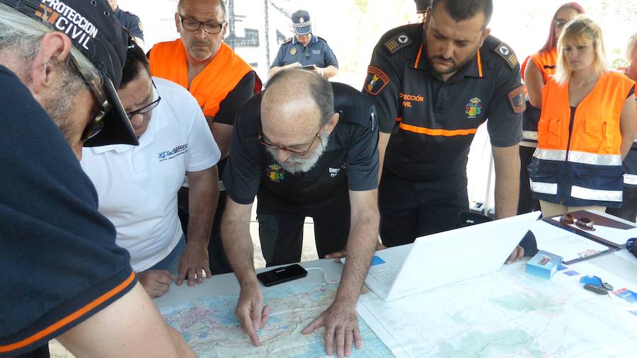 Emergencias realiza un simulacro en la sierra de Orihuela