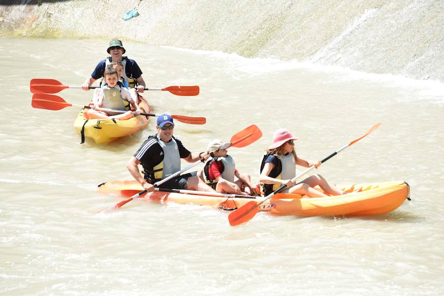 Diversión por tierra, agua y aire en el Día de la Región