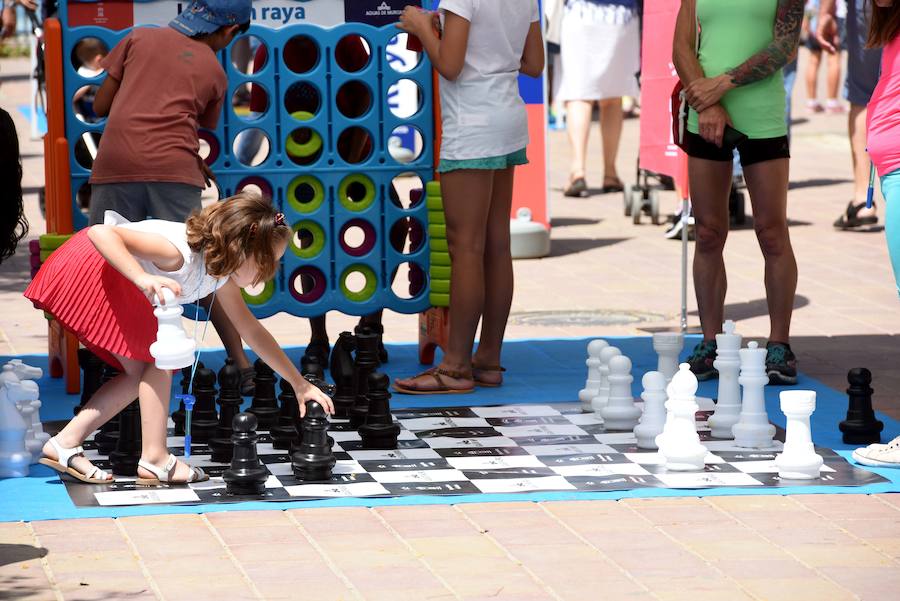 Diversión por tierra, agua y aire en el Día de la Región