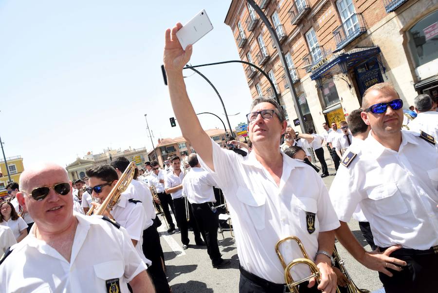 Diversión por tierra, agua y aire en el Día de la Región