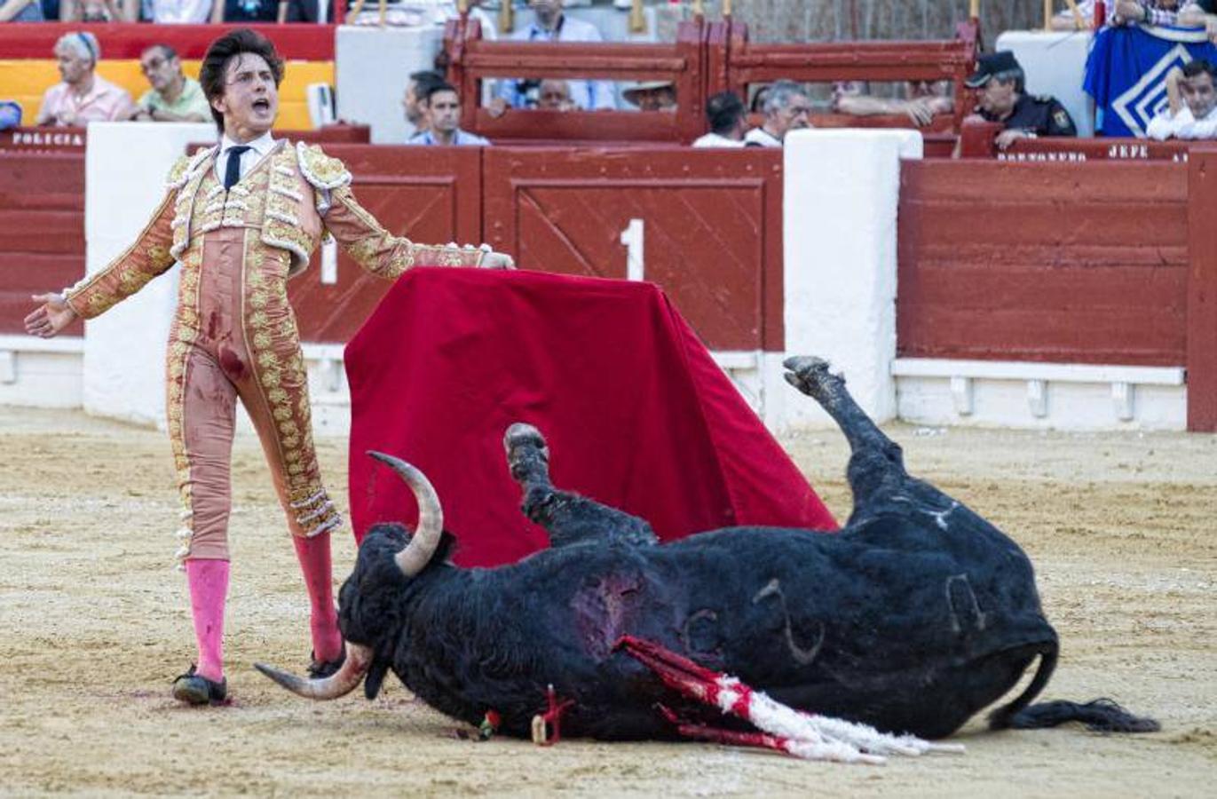 Feria taurina de Hogueras