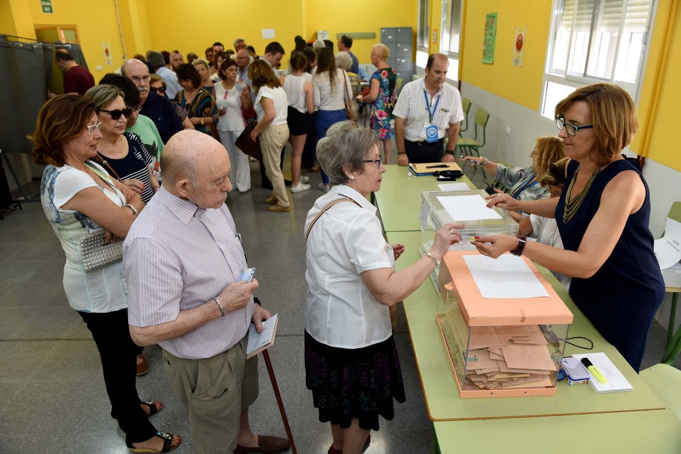 1.638 mesas electorales para votar en Murcia
