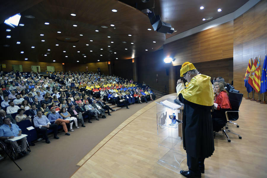 Doctor Honoris Causa a Francisco Ivorra Miralles en la UMH