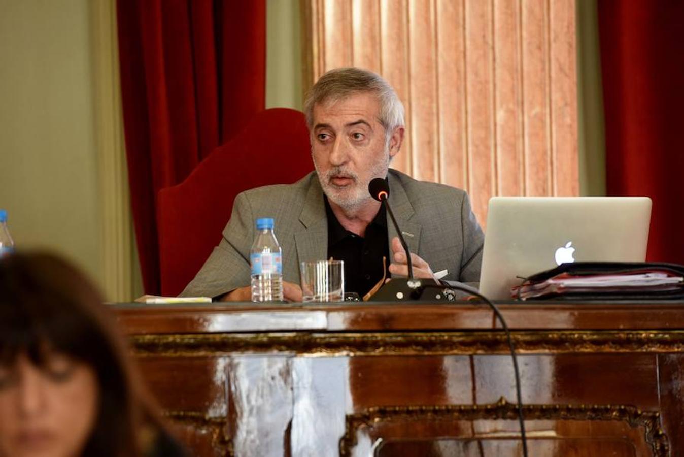 Pleno atípico en Murcia