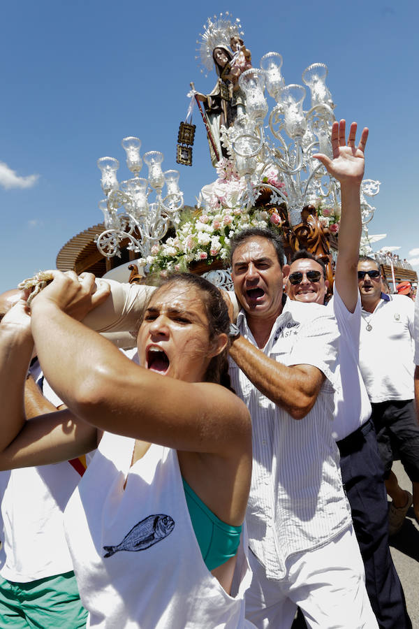 Romería en honor a la &#039;Estrella de los mares&#039;