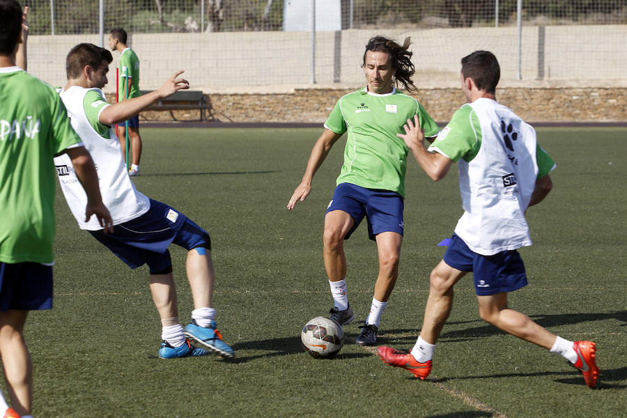 La Selección Española de Fútbol Paraolímpica entrena en Alicante