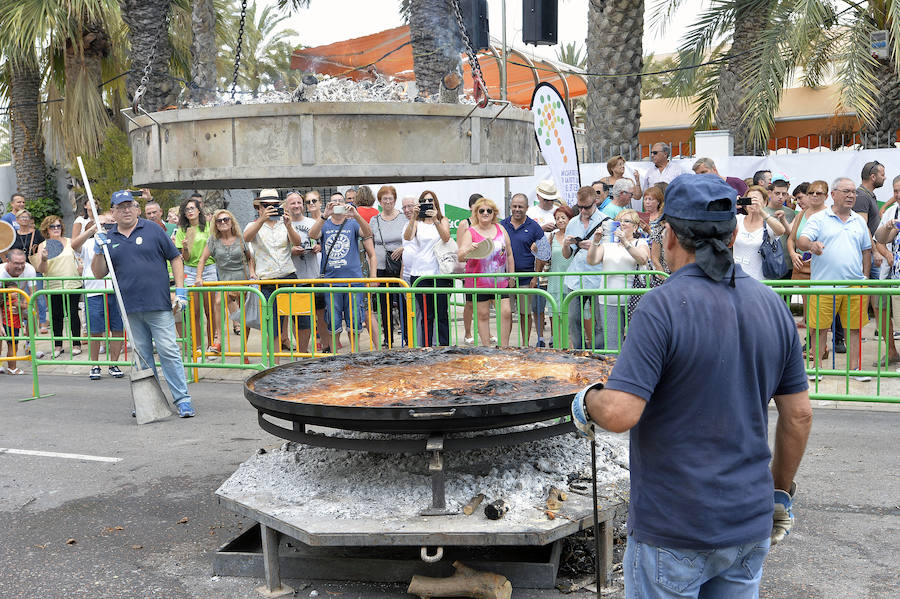 Concurso de arroz con costra en la fiestas de Elche