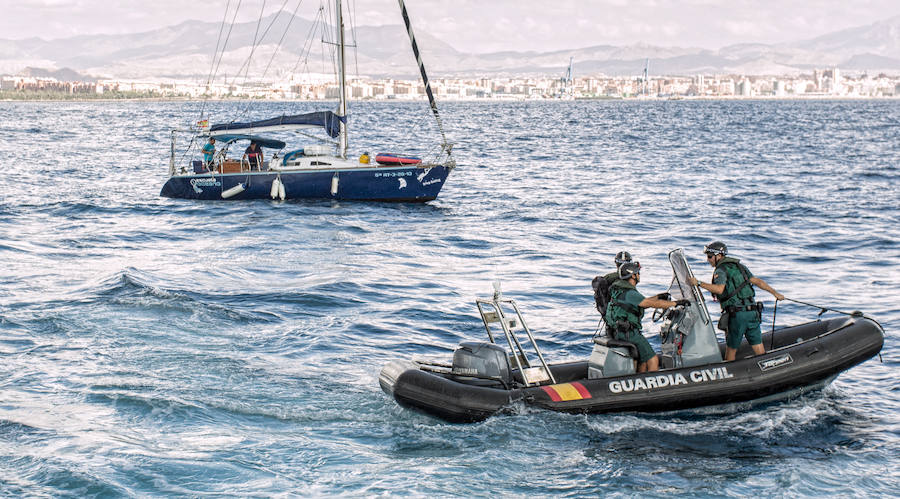 Moragues asiste a un dispositivo de control de embarcaciones en Alicante