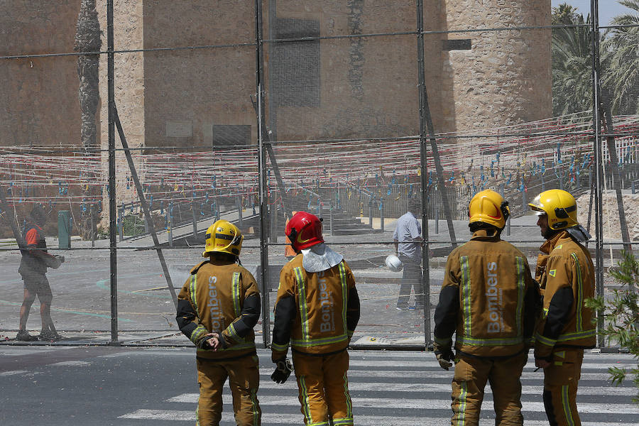 Mascletá en Elche