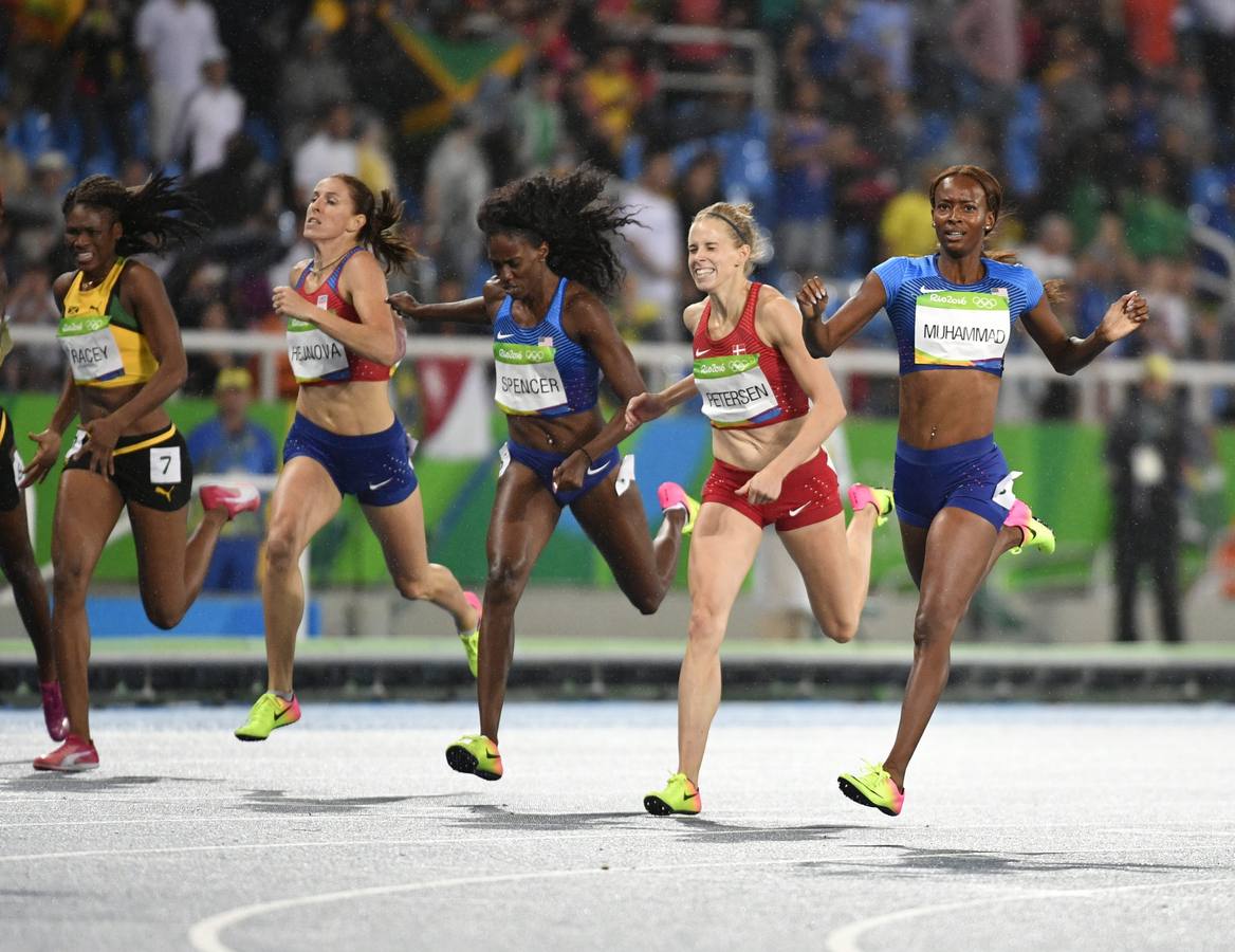 Muhammad ofrece a EE.UU. su primer oro olímpico femenino de 400 metros vallas