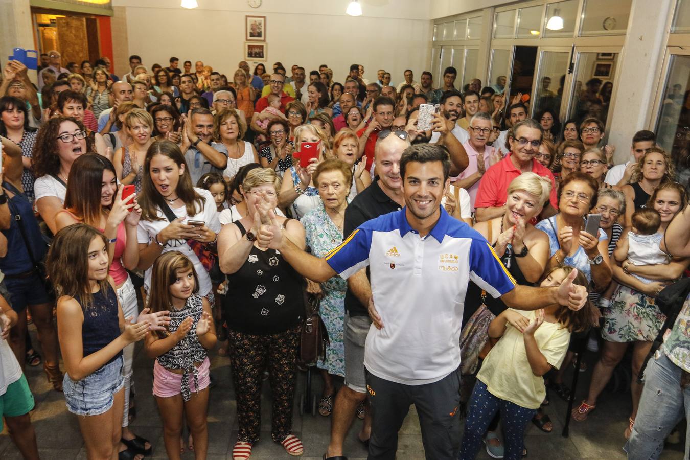 Miguel Ángel López es homenajeado en Llano de Brujas