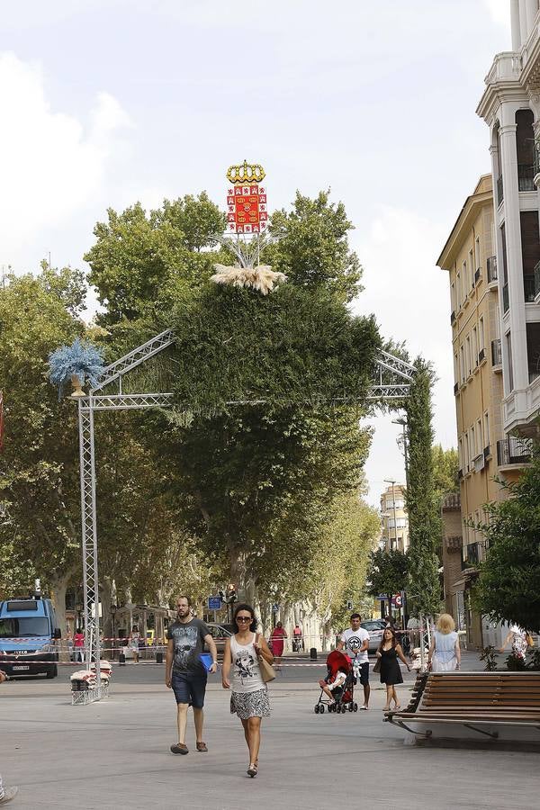 Arcos florares para recibir a la Virgen de la Fuensanta
