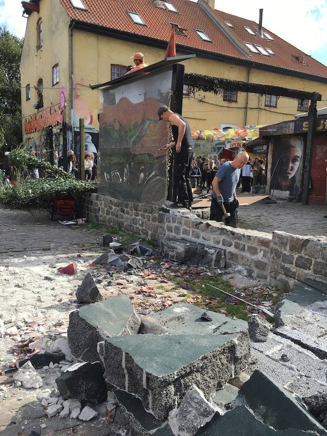 Derribo para recuperar la paz en Christiania