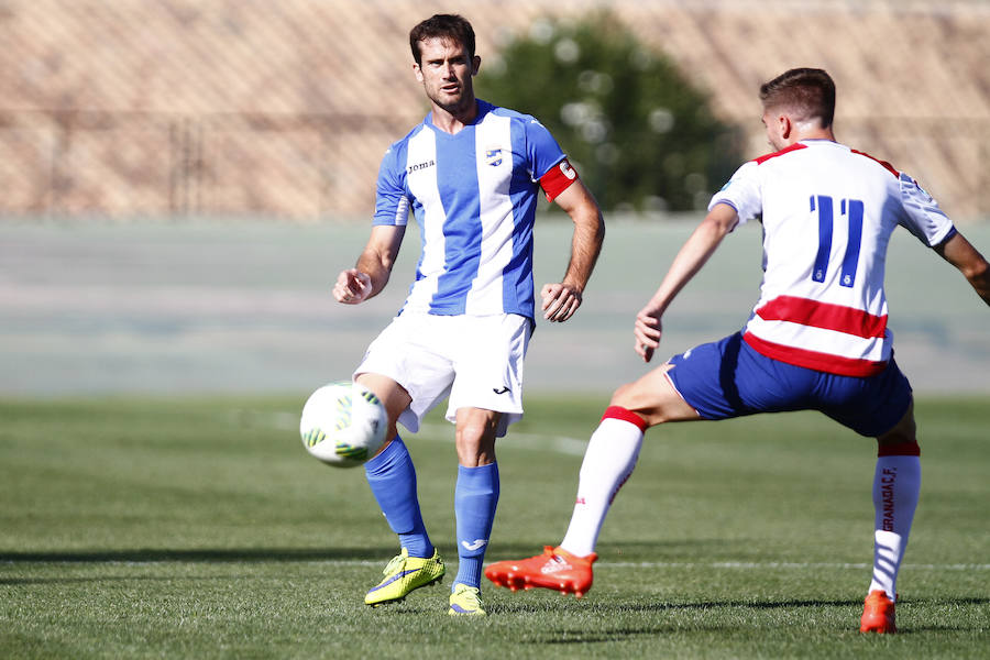 El Lorca estrena entrenador ante el Granada B