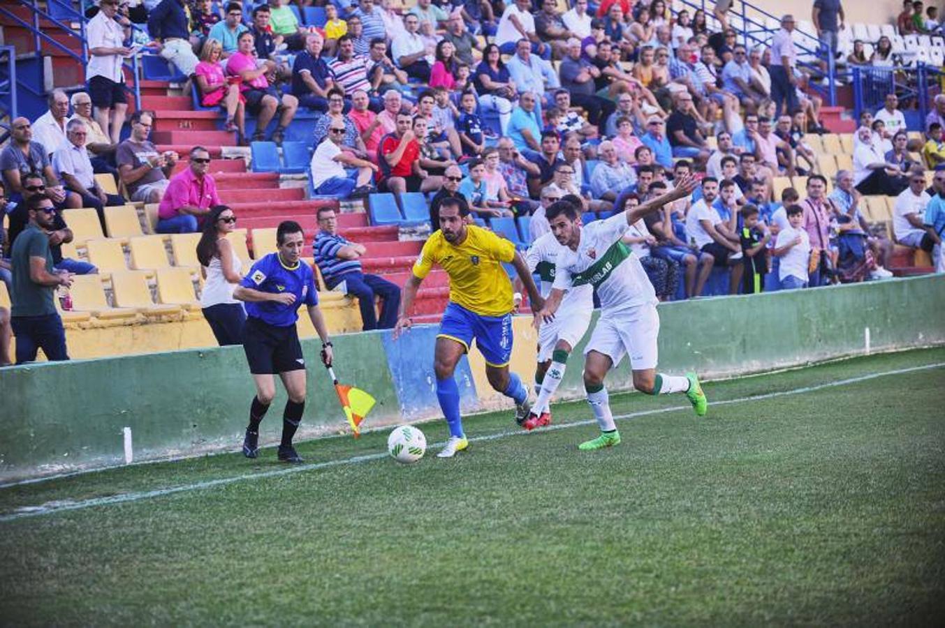 Las mejores imágenes del Orihuela - Elche Ilicitano (0-1)