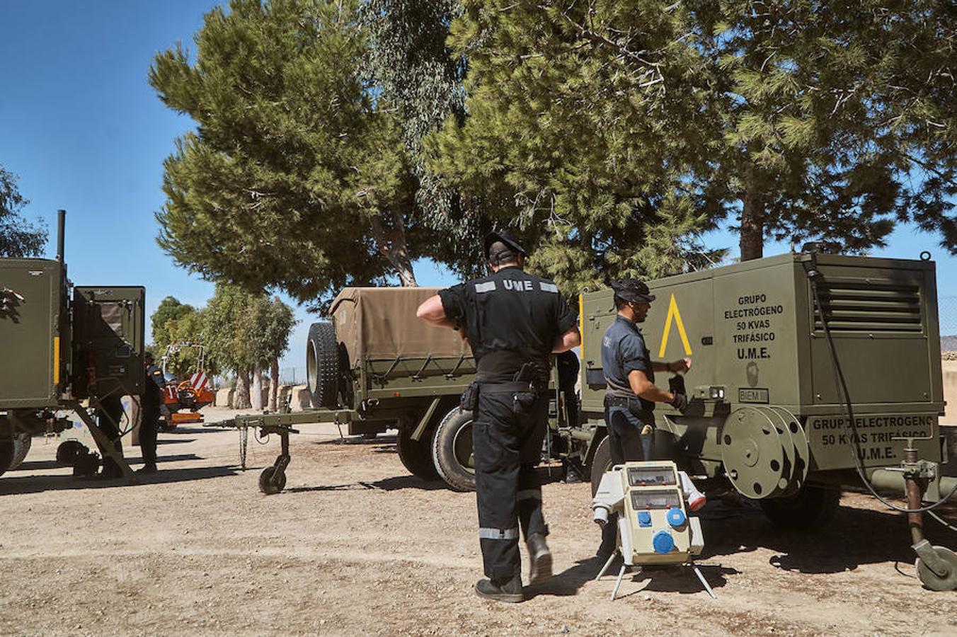 La UME despliega 300 efectivos para hacer practicas en la Vega